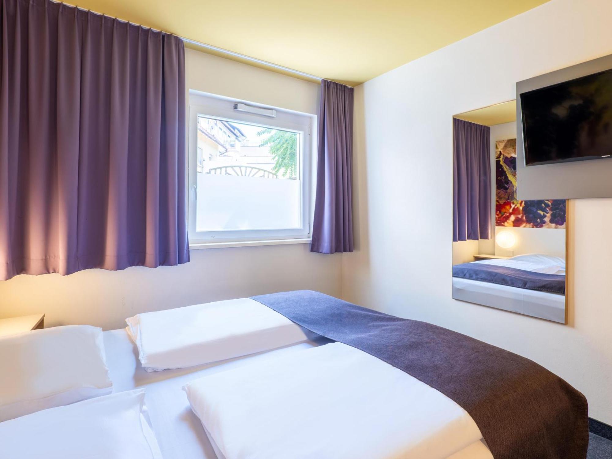B&B Hotel Heilbronn Exteriör bild