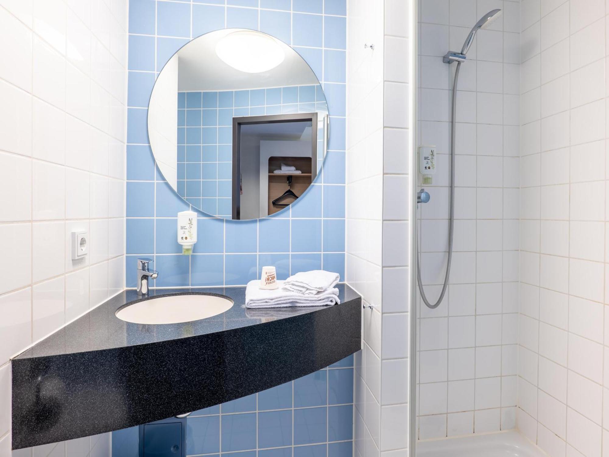 B&B Hotel Heilbronn Exteriör bild