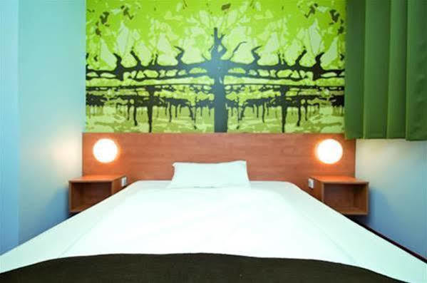 B&B Hotel Heilbronn Exteriör bild